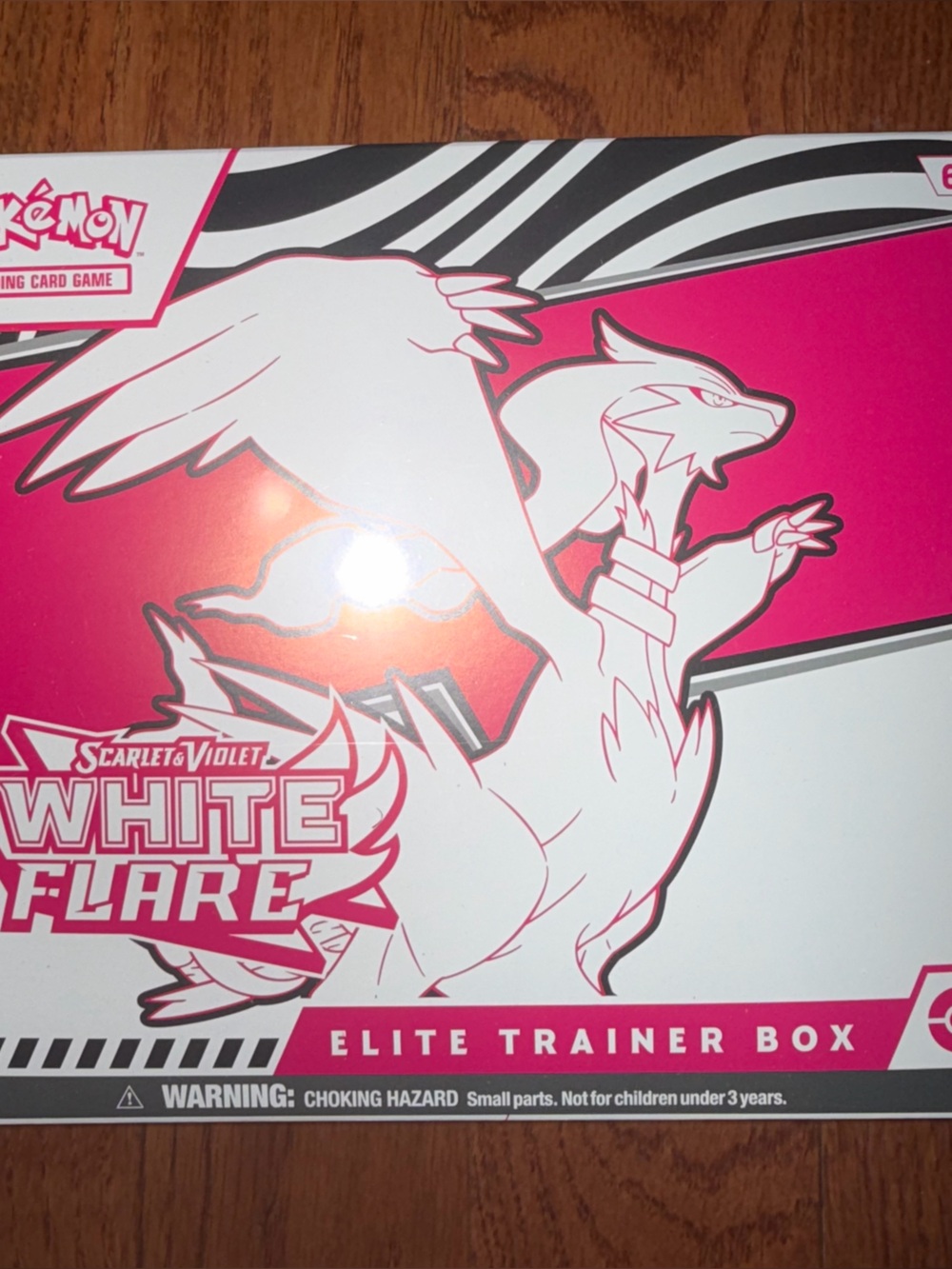 Elite Trainer Box - White Flare (Pink)